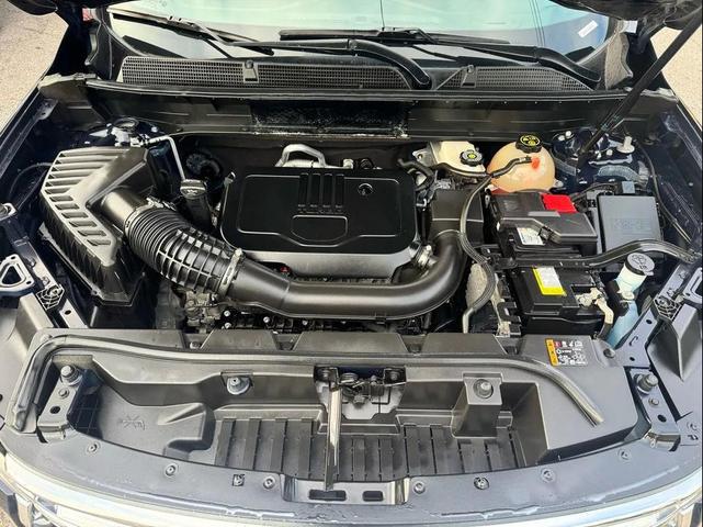 Photo of 2022 Ebony Twilight Metallic GMC Acadia