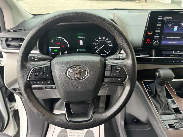 Photo of 2023  Toyota Sienna