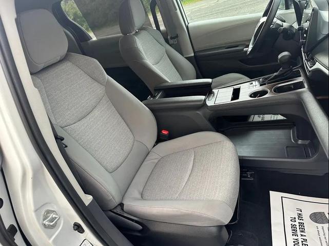 Photo of 2023  Toyota Sienna