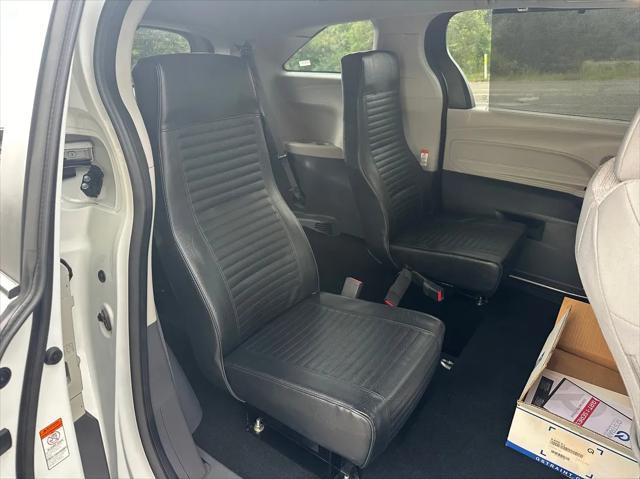 Photo of 2023  Toyota Sienna