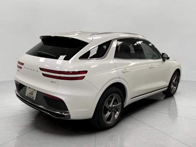 Photo of 2026 Uyuni White Genesis GV70