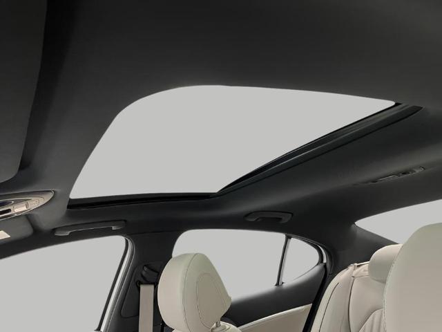 Photo of 2026 Uyuni White Genesis G70