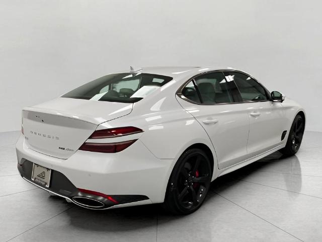 Photo of 2026 Uyuni White Genesis G70