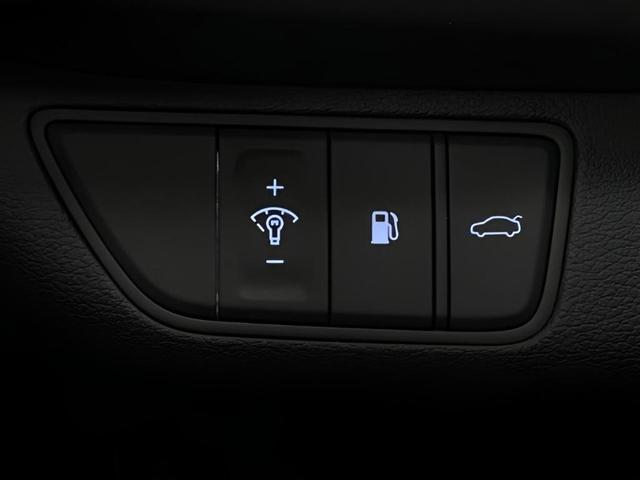 Photo of 2026 Uyuni White Genesis G70