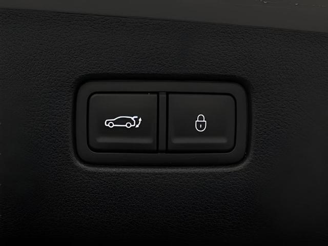 Photo of 2026 Savile Silver Genesis GV70