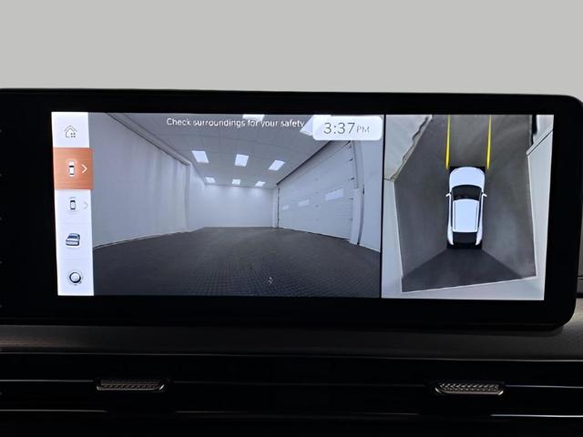 Photo of 2025 Uyuni White Genesis GV60