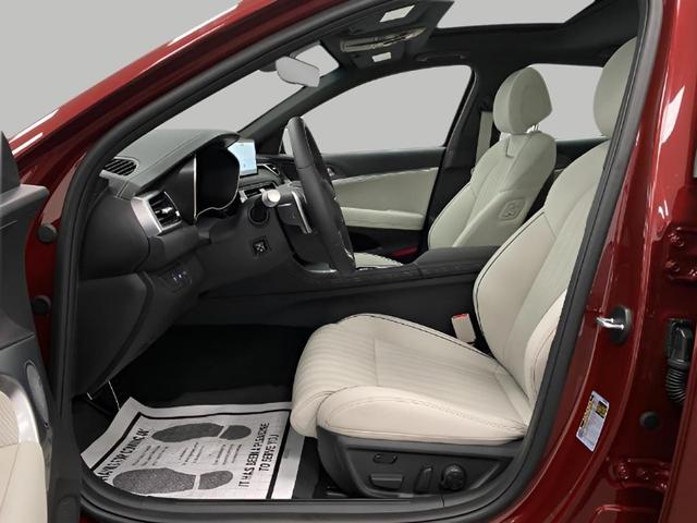 Photo of 2026 Red Genesis G70