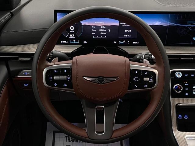 Photo of 2025 Vik Black Genesis GV80