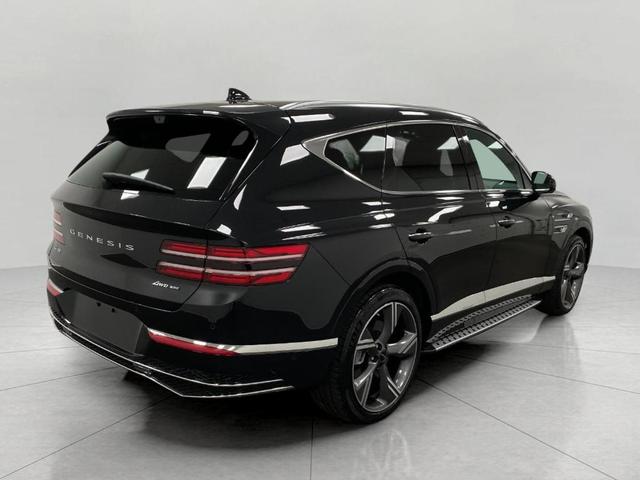 Photo of 2025 Vik Black Genesis GV80