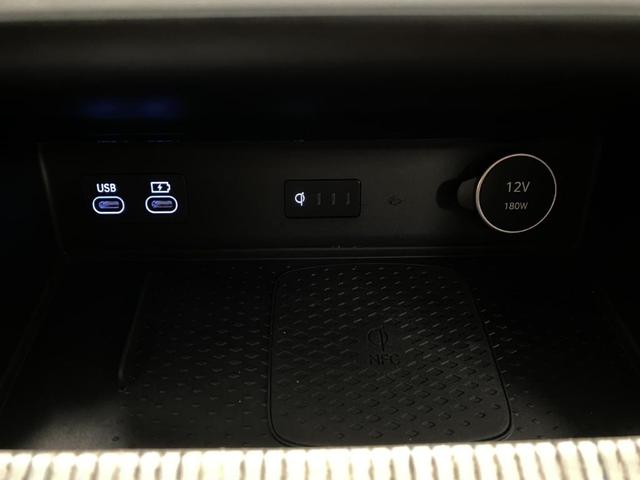 Photo of 2025 Vik Black Genesis GV80