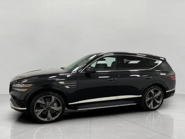Photo of 2025 Vik Black Genesis GV80
