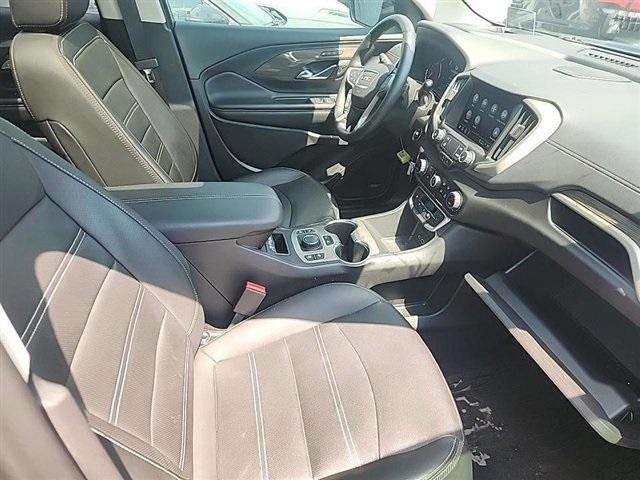 Photo of 2024 Ebony Twilight Metallic GMC Terrain