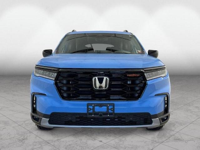 Photo of 2025 Sky Honda Pilot