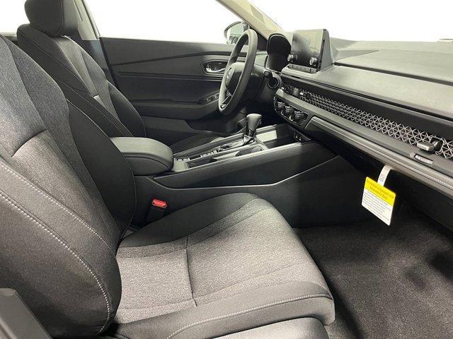 Photo of 2025 Urban Gray Pearl Honda Accord