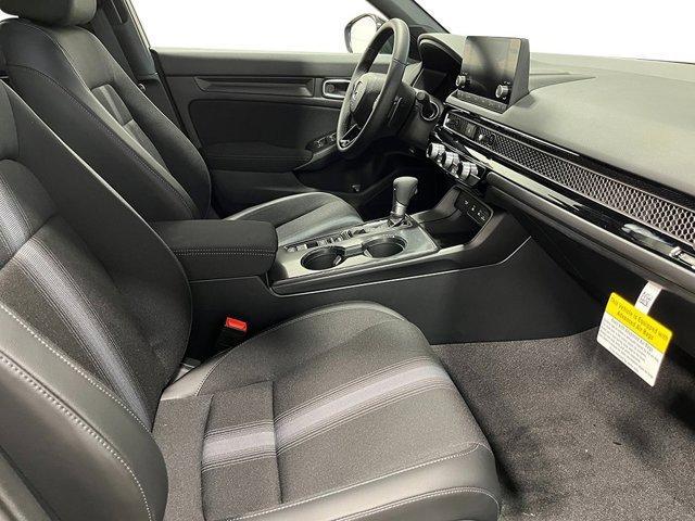 Photo of 2025 Platinum White Pearl Honda Civic