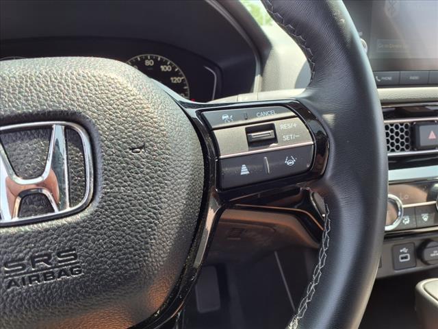 Photo of 2024 Platinum White Pearl Honda Civic