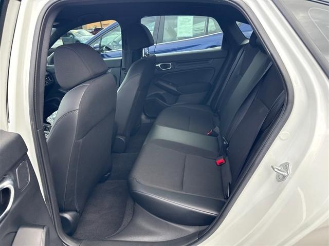 Photo of 2023 White Honda Civic