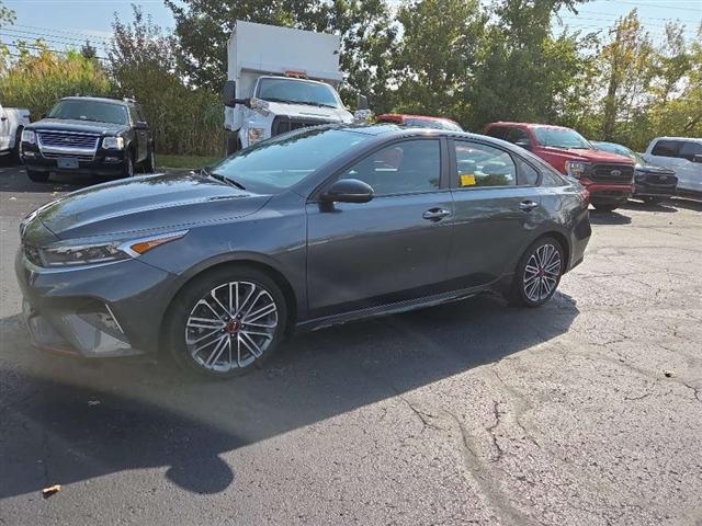 Photo of 2023 Gravity Gray Kia Forte