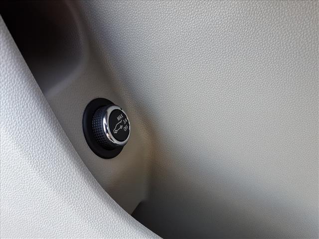 Photo of 2021 Crystal White Tri-Coat Cadillac XT4