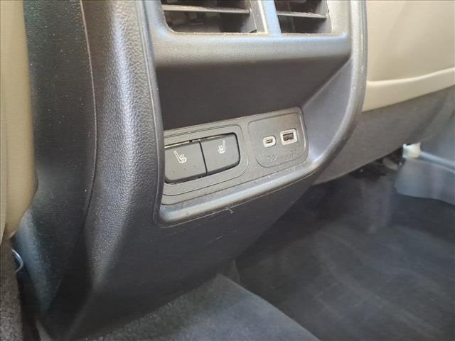 Photo of 2021 Crystal White Tri-Coat Cadillac XT4
