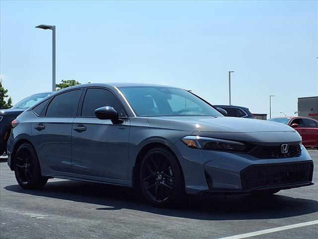 Photo of 2025 Urban Gray Pearl Honda Civic