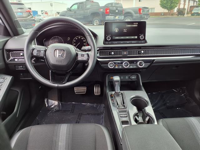 Photo of 2025 Urban Gray Pearl Honda Civic