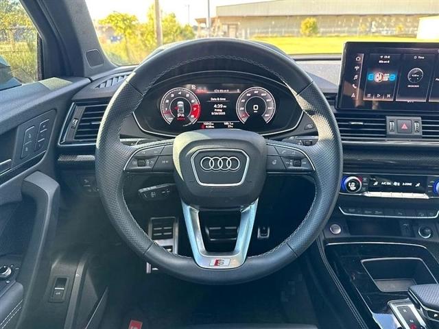 Photo of 2024 Daytona Gray Pearl Effect Audi SQ5