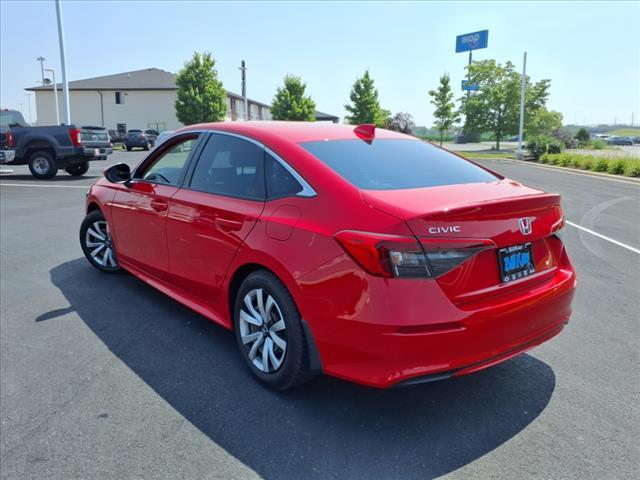 Photo of 2022 Rallye Red Honda Civic