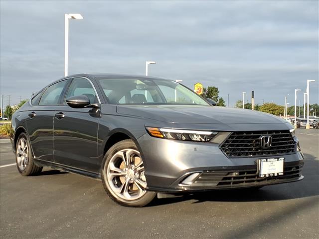Photo of 2025 Meteorite Gray Metallic Honda Accord Hybrid