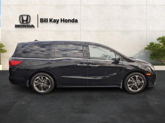 Photo of 2024 Crystal Black Pearl Honda Odyssey