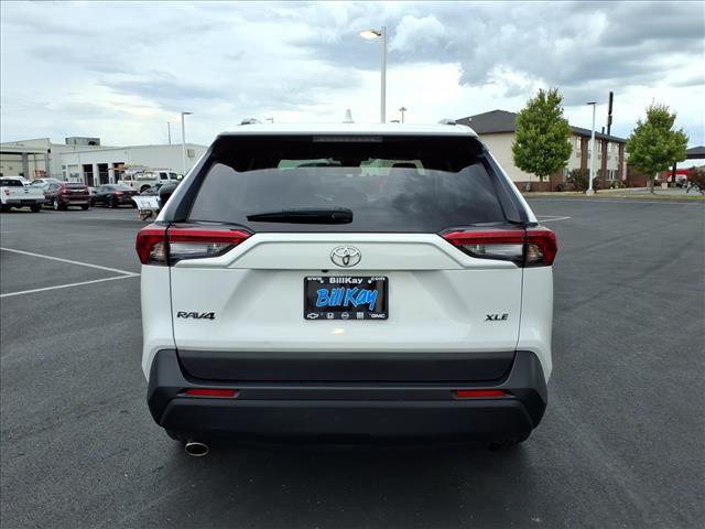 Photo of 2023 White Toyota RAV4
