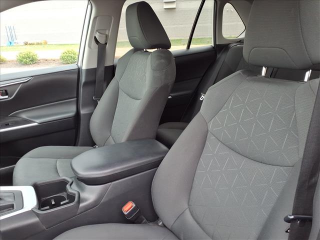Photo of 2023 White Toyota RAV4