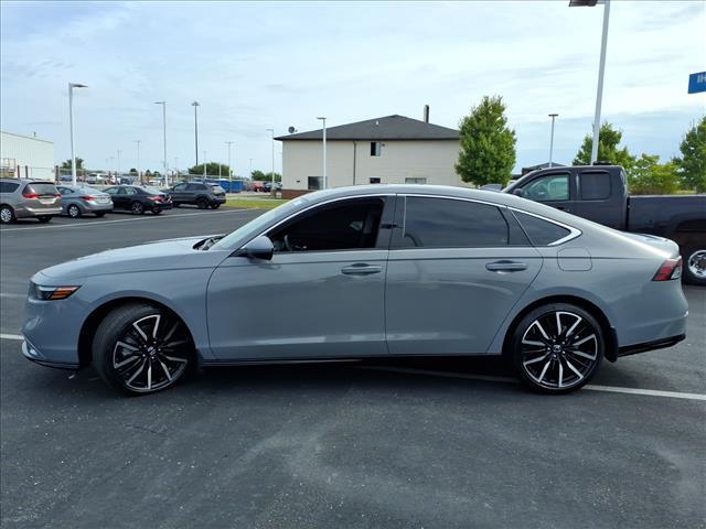 Photo of 2024 Urban Gray Pearl Honda Accord Hybrid