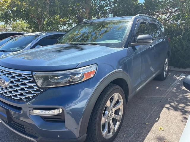 Photo of 2020 Blue Metallic Ford Explorer