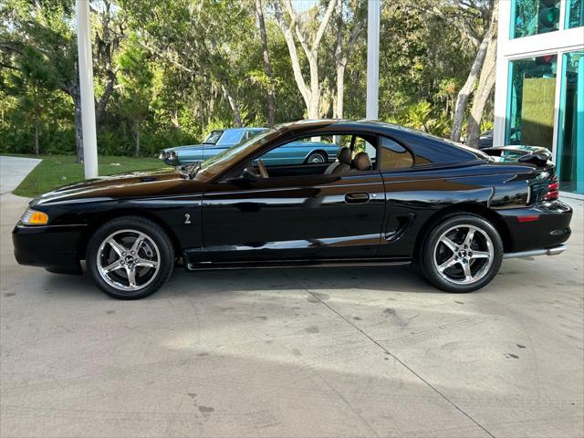 Photo of 1995 Black Ford Mustang