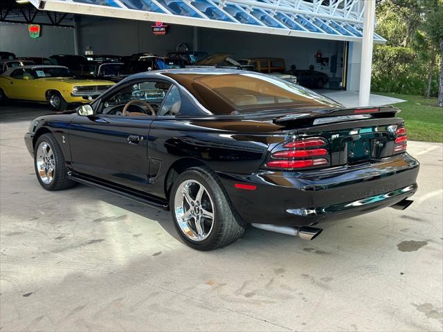 Photo of 1995 Black Ford Mustang