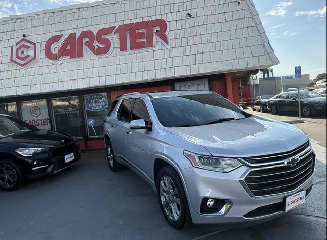 Photo of 2018 Silver Ice Metallic Chevrolet Traverse