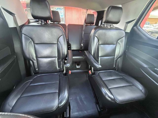 Photo of 2018 Silver Ice Metallic Chevrolet Traverse
