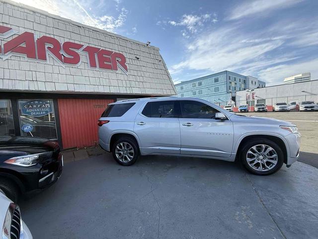 Photo of 2018 Silver Ice Metallic Chevrolet Traverse