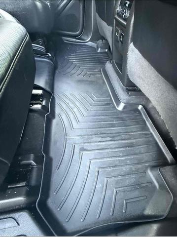 Photo of 2018 Silver Ice Metallic Chevrolet Traverse