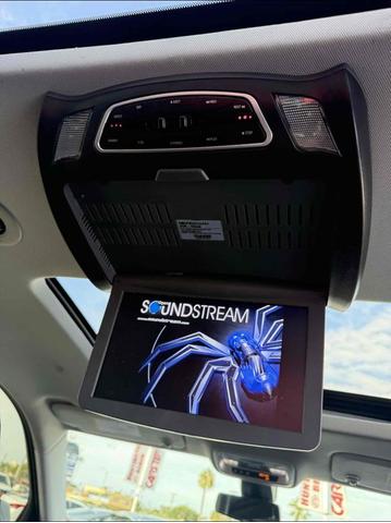 Photo of 2018 Silver Ice Metallic Chevrolet Traverse