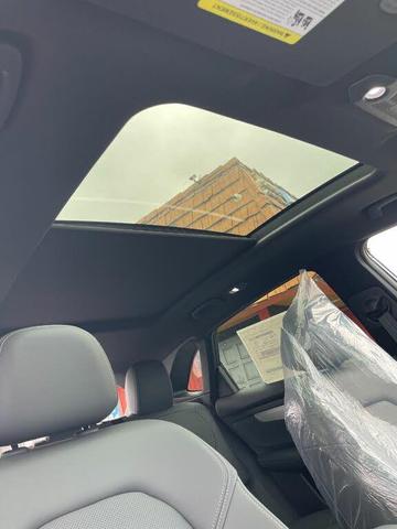 Photo of 2023 VinFast Blue Metallic VinFast VF 8