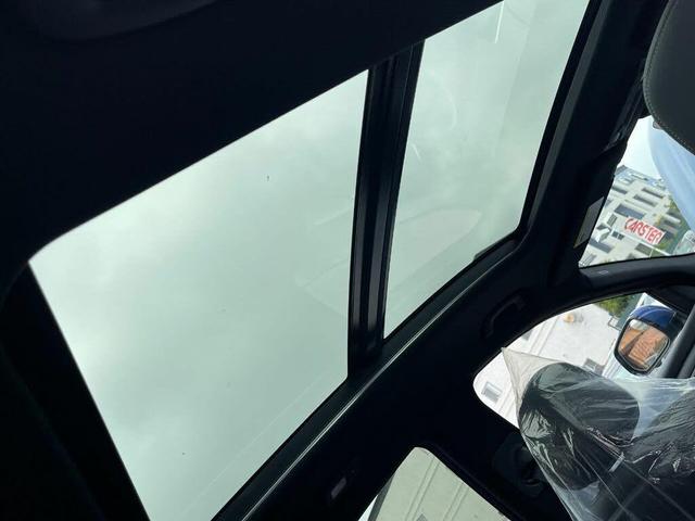 Photo of 2023 VinFast Blue Metallic VinFast VF 8