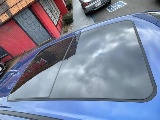 Photo of 2023 VinFast Blue Metallic VinFast VF 8