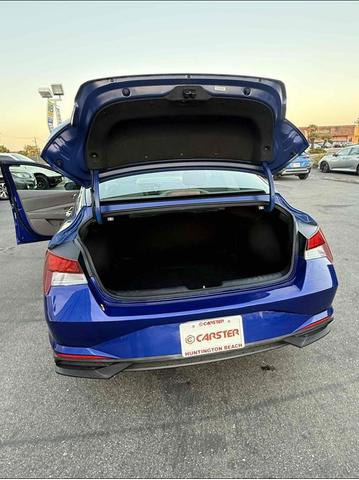Photo of 2021 Intense Blue Hyundai ELANTRA