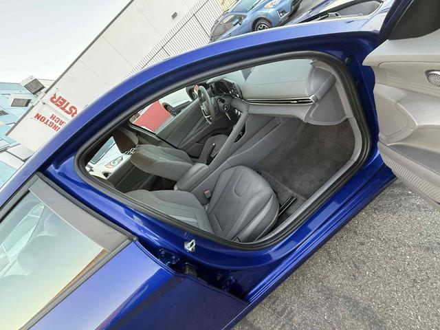 Photo of 2021 Intense Blue Hyundai ELANTRA