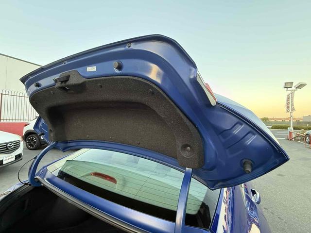 Photo of 2021 Intense Blue Hyundai ELANTRA
