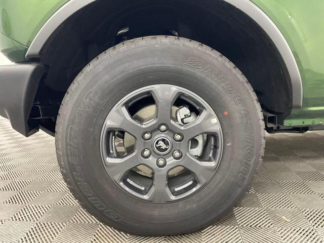 Photo of 2025 Green Ford Bronco