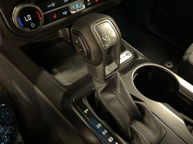 Photo of 2025 Green Ford Bronco