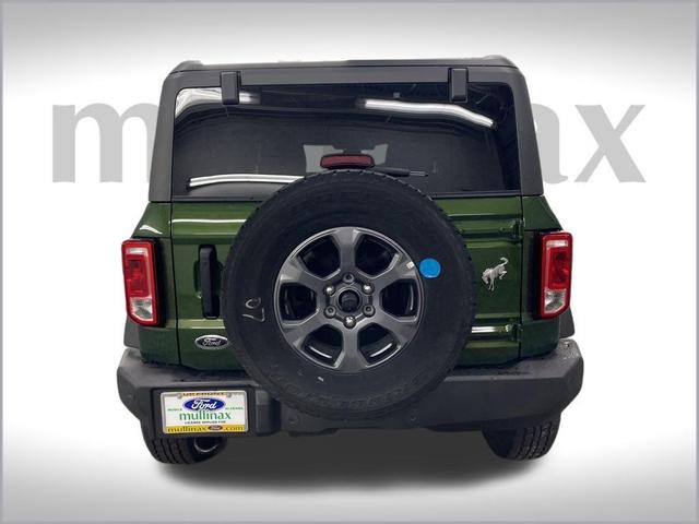 Photo of 2025 Green Ford Bronco